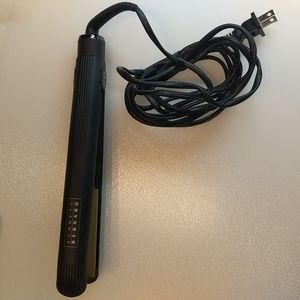 Kenneth Bernard 1" Flat Iron